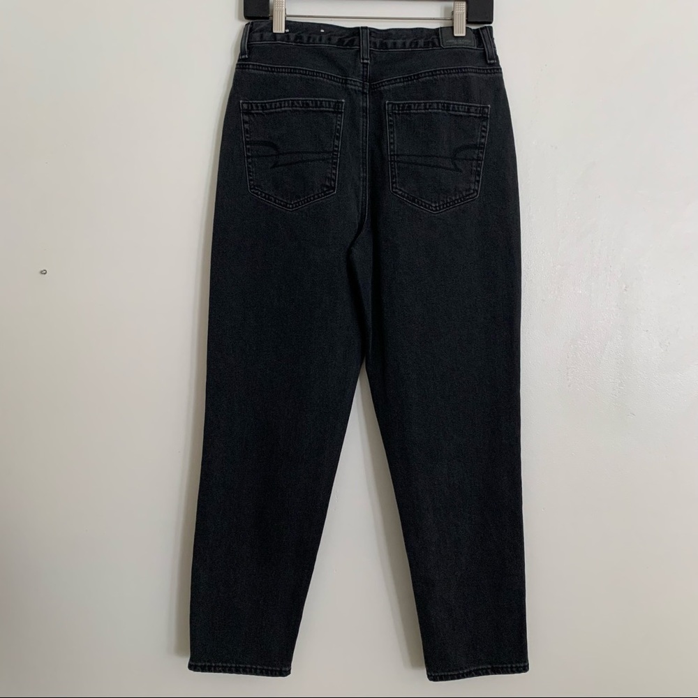 Dark Grey American Eagle High Rise Mom Jeans 8 - Picture 6 of 8
